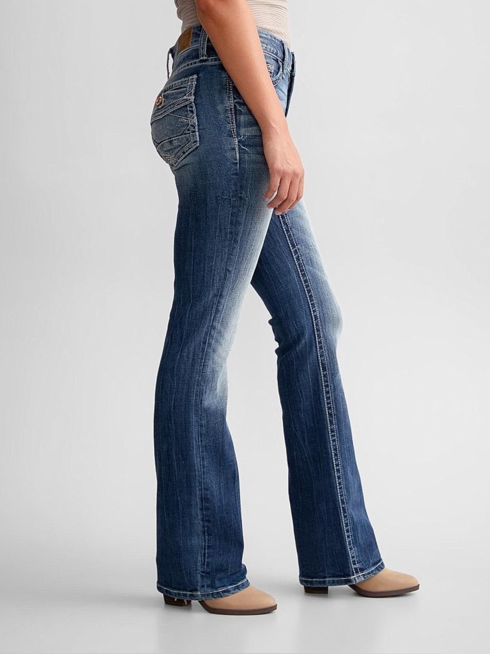 Daytrip Virgo Bootcut Jeans Women’s Size 27 Stretch Medium Wash Y2K Style